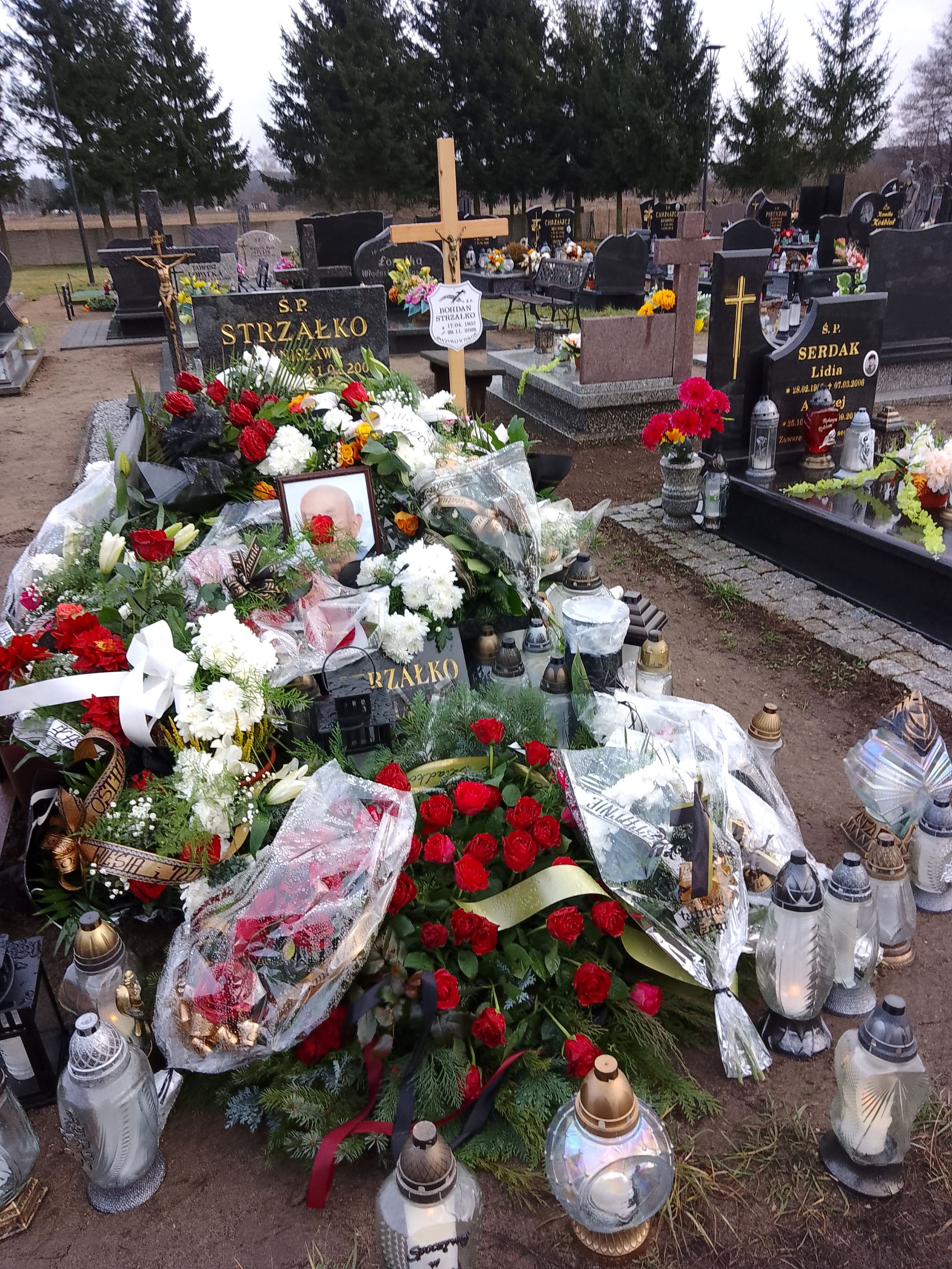 Grób Bogdan Strzałko