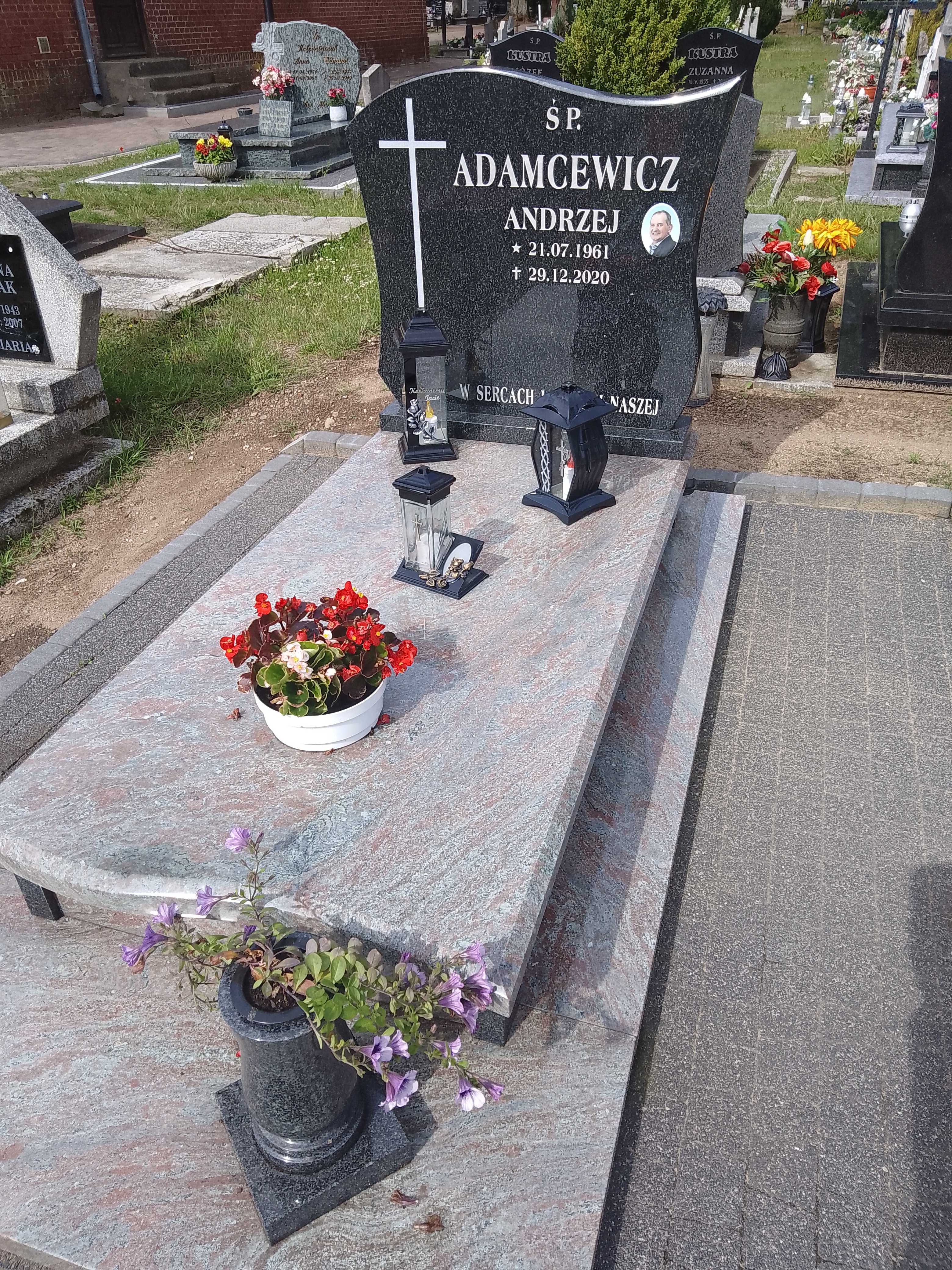 Grób Andrzej Adamcewicz